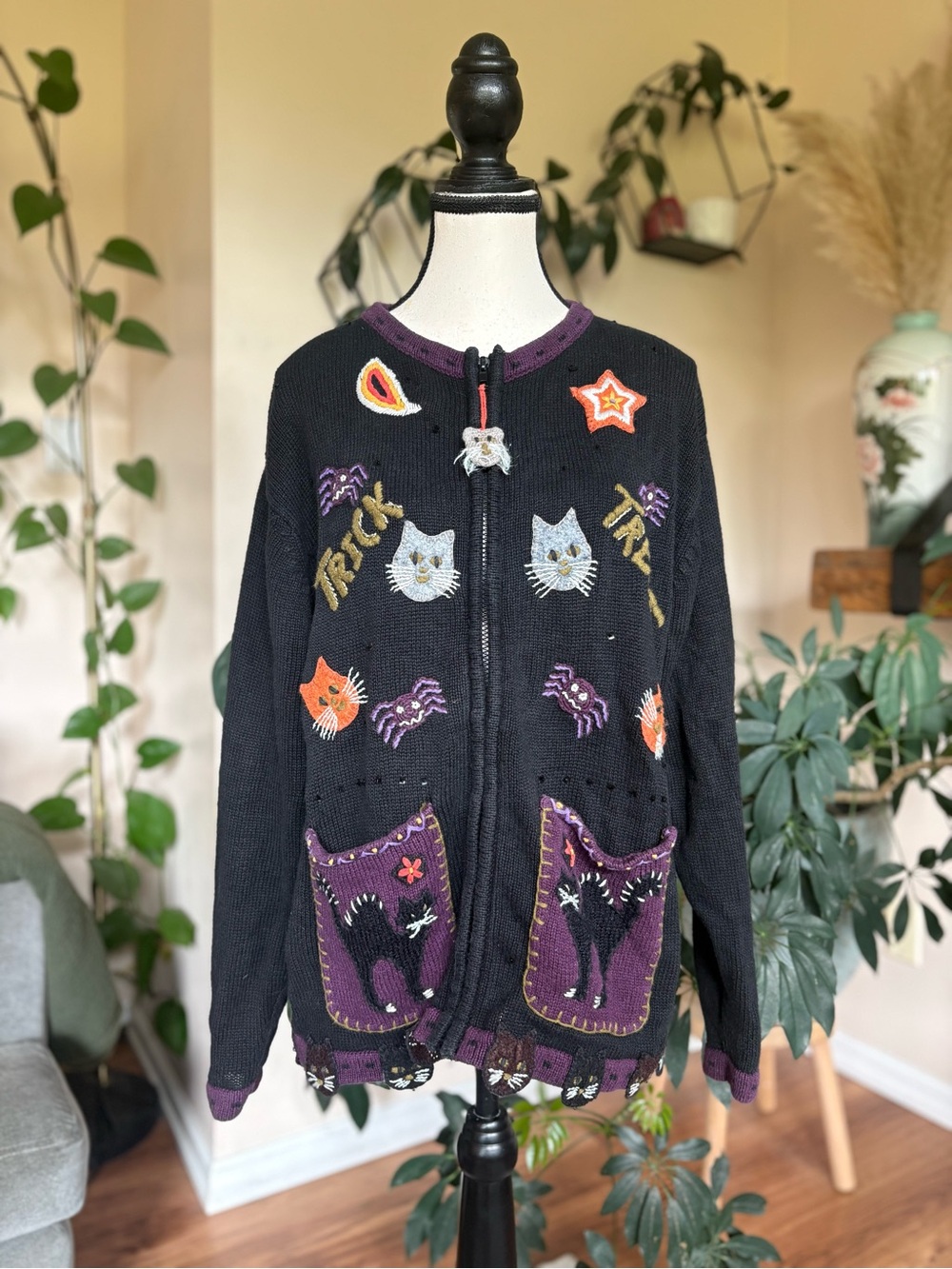 Vintage Heirloom Collectables Halloween Zip Front Cardigan Sweater